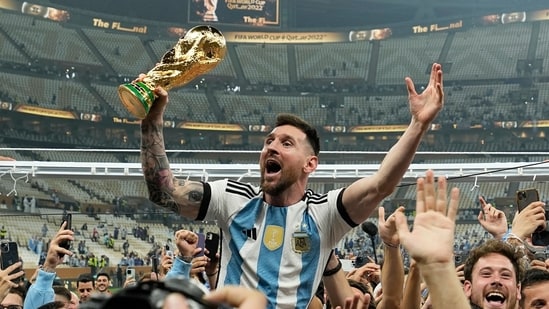 In Qatar, Lionel Messi had a more complete performance.