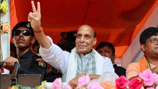 Rajnath Singh to attend Kargil victory celebrations in Dras