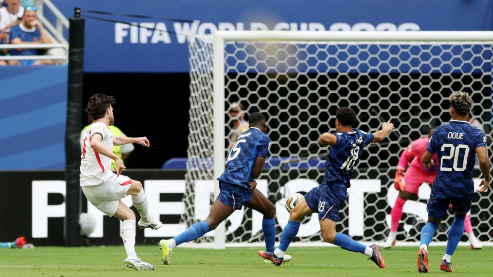 Soccer Football - FIFA World Cup 2026 - Bronze Final - France v England - Miami Stadium, Miami Gardens, Florida, U.S. - July 18, 2026 England’s Declan Rice scores their first goal (REUTERS) Soccer Football - FIFA World Cup 2026 - Bronze Final - France v England - Miami Stadium, Miami Gardens, Florida, U.S. - July 18, 2026 England’s Declan Rice scores their first goal (REUTERS)
