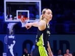 Paige Bueckers has been ruled out for the Wings' game against the Liberty due to soreness..