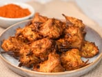 The air-fried onion pakodas need much less oil than regular pakodas.