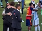Sergio Ramos and Lamine Yamal consoling Lionel Messi after the World Cup 2026 final.