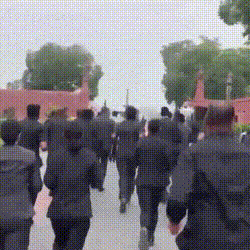 Security personnel rushing to secure Parliament complex amid CJP's plan to march to the premises on Monday
