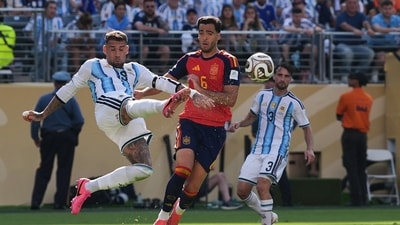 Argentina vs Spain in the FIFA World Cup 2026 final.