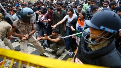 Protesters clash with police as supporters of India's Cockroach Janta Party demonstrated on the opening day of India's Parliament's monsoon session, demanding the resignation of Education Minister Dharmendra Pradhan over exam paper leaks, in New Delhi, India, July 20, 2026. REUTERS/Anushree Fadnavis (Reuters)