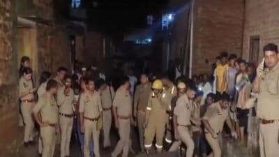 Police personnel at the site of the house collapse in Muzaffarnagar. (SOURCED IMAGE)