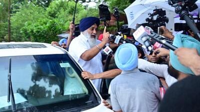 Shiromani Akali Dal leader Sukhbir Singh Badal interacting with the media outside the Punjab Police Officers’ Institute (PPOI) in Sector 32, Chandigarh, on Monday morning. (Ravi Kumar/HT) Shiromani Akali Dal leader Sukhbir Singh Badal interacting with the media outside the Punjab Police Officers’ Institute (PPOI) in Sector 32, Chandigarh, on Monday morning. (Ravi Kumar/HT)
