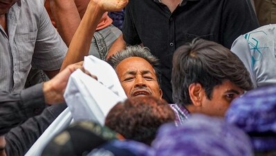 The Delhi Police on Saturday hospitalised Sonam Wangchuk. (PTI) (HT_PRINT) The Delhi Police on Saturday hospitalised Sonam Wangchuk. (PTI) (HT_PRINT)