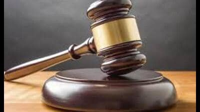 The district shall be at a distance of not more than 100 km from the home district of the advocate, says HC. (For Representation) The district shall be at a distance of not more than 100 km from the home district of the advocate, says HC. (For Representation)