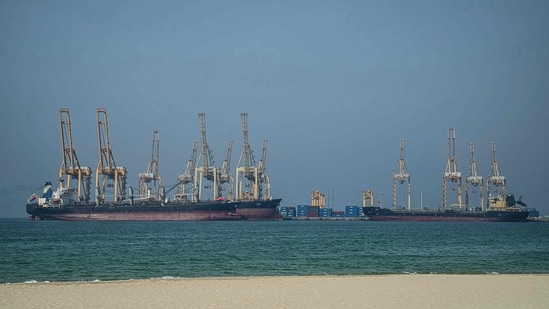 It is not clear how the Houthis would carry out a maritime blockade of Saudi Arabia, its northern neighbour along the Red Sea coast, or whether it would include a return to attacks on shipping.