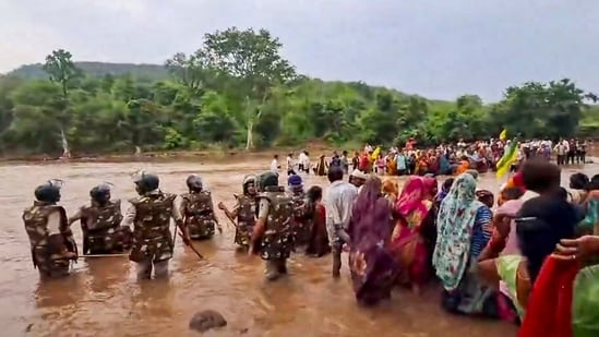 Tribal families affected by the Ken-Betwa river-linking project launched a 'Chita Andolan' (funeral pyre protest).