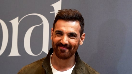 Mumbai real estate update: Bollywood actor John Abraham has purchased a bungalow in Bandra West for <span class='webrupee'>₹</span>84 crore.
