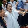 কংগ্রেসের সভাস্থলে বিভিন্ন ঐতিহাসিক মুহূর্তের পাশাপাশি মমতা বন্দ্যোপাধ্যায়ের সেই সময়ের ছবিও রাখা হবে।