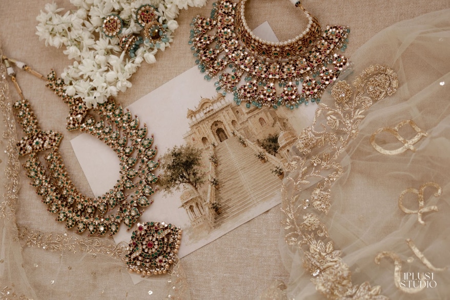 Keeping with South Indian traditions, she adorned herself with elegant temple jewellery. (1Plus1 Studio) Keeping with South Indian traditions, she adorned herself with elegant temple jewellery. (1Plus1 Studio)