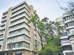 The dispute is related to the Ariisto Cloud building in Vile Parle (West). (Raju Shinde/HT Photo)