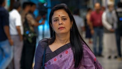 তদন্তে সহযোগিতার শর্তে তৃণমূল সাংসদকে রক্ষাকবচ কলকাতা হাইকোর্টের (Naveen Sharma)