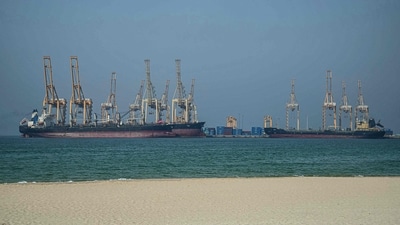 The Houthis, vowed to impose a maritime blockade on Saudi Arabia, prompting the military coalition in Yemen led by the kingdom to say it had taken steps to protect vessels in the Red Sea. (File Photo/AFP) The Houthis, vowed to impose a maritime blockade on Saudi Arabia, prompting the military coalition in Yemen led by the kingdom to say it had taken steps to protect vessels in the Red Sea. (File Photo/AFP)