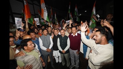 Himachal Pradesh chief minister Sukhvinder Singh Sukhu along with other Congress leaders during a protest in Shimla on Tuesday. (Deepak Sansta/HT)