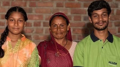 মেডিক্যাল প্রবেশিকা পরীক্ষা NEET UG 2026-এ ৫৮৩ নম্বর পেয়ে ৯৯.১৬ পার্সেন্টাইল অর্জন করেছেন সূর্য মেডিক্যাল প্রবেশিকা পরীক্ষা NEET UG 2026-এ ৫৮৩ নম্বর পেয়ে ৯৯.১৬ পার্সেন্টাইল অর্জন করেছেন সূর্য