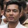 কালীঘাটপন্থী তৃণমূলের সভা থেকে ঋতব্রত বন্দ্যোপাধ্যায়ের শিবিরকে একের পর এক তোপ দাগেন তিনি। 