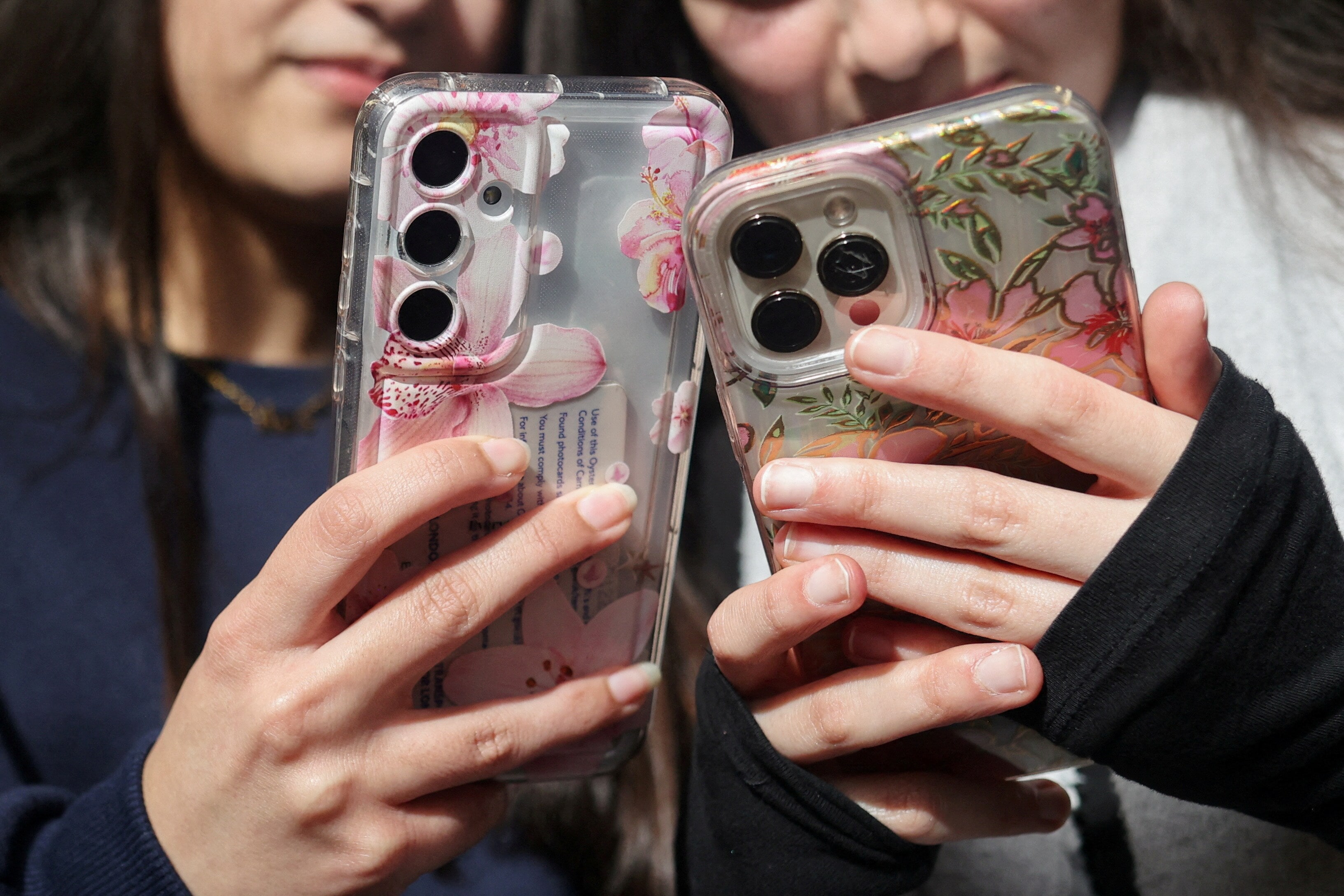 France likely to become first EU nation to approve social media ban for  under-15s | World News