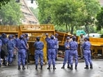 Security personnel deployed near Jantar Mantar. (Sanchit Khanna/HT Photo)