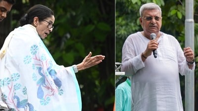 মমতা বন্দ্যোপাধ্যায়ের সঙ্গে 'কথা কাটাকাটির' ঘটনায় মর্মাহত, জানালেন কল্যাণ বন্দ্যোপাধ্যায়। (ছবি সৌজন্যে, সমীর জানা/হিন্দুস্তান টাইমস এবং পিটিআই) মমতা বন্দ্যোপাধ্যায়ের সঙ্গে 'কথা কাটাকাটির' ঘটনায় মর্মাহত, জানালেন কল্যাণ বন্দ্যোপাধ্যায়। (ছবি সৌজন্যে, সমীর জানা/হিন্দুস্তান টাইমস এবং পিটিআই)
