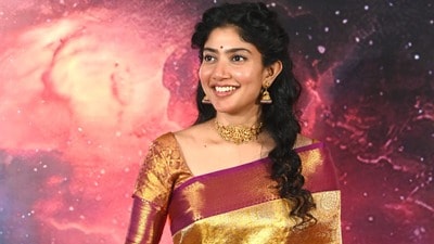 ఈ పోస్టు రాస్తుంటే కన్నీళ్లు వచ్చాయి.. నా హృదయం సంతోషంతో నిండిపోయింది.. ఇది ఈజీ జర్నీ కాదు: సాయి పల్లవి (PTI) ఈ పోస్టు రాస్తుంటే కన్నీళ్లు వచ్చాయి.. నా హృదయం సంతోషంతో నిండిపోయింది.. ఇది ఈజీ జర్నీ కాదు: సాయి పల్లవి (PTI)