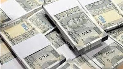 Punjab’s planned borrowing accounts for about 5% of the total ₹2.37 lakh crore that states and Union territories expect to raise through bond sales during the quarter. Punjab’s planned borrowing accounts for about 5% of the total ₹2.37 lakh crore that states and Union territories expect to raise through bond sales during the quarter.