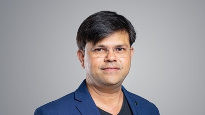 కొటక్ సెక్యూరిటీస్ ఈక్విటీ రీసెర్చ్ హెడ్ శ్రీకాంత్ చౌహాన్ కొటక్ సెక్యూరిటీస్ ఈక్విటీ రీసెర్చ్ హెడ్ శ్రీకాంత్ చౌహాన్