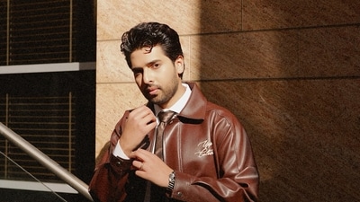 Before this, Armaan Malik had come out to extend support to the students sitting on protest. Before this, Armaan Malik had come out to extend support to the students sitting on protest.