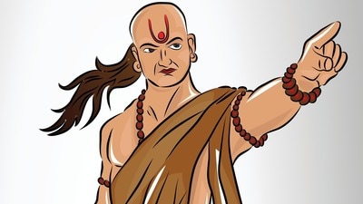 డబ్బు కాదు.. జీవితాన్ని కాపాడేది ఈ 4 మిత్రులే: చాణక్య నీతి డబ్బు కాదు.. జీవితాన్ని కాపాడేది ఈ 4 మిత్రులే: చాణక్య నీతి