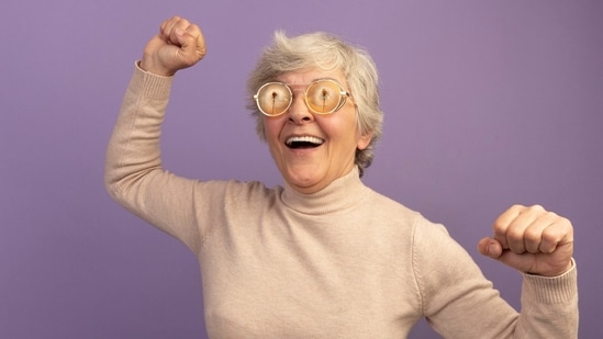 Dr Sethi highlighted results from a Harvard study indicating that the quality of close relationships is the strongest predictor of happiness and health. (Freepik)