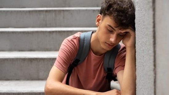 Children may not be able to vocalise that they are being bullied. For that parents need to be more mindful towards their behaviour at home. 