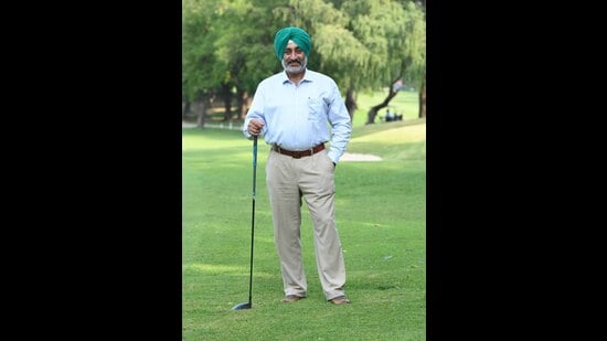 Chandigarh Golf Club president Major RS Virk (retd) striking a pose at the 10th hole on the sprawling green course. (Keshav Singh/HT)
