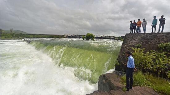 Pune, India - July 22, 2017:People visit Khadakwasla Dam after 14 thousand cusec water was released from the dam in Pune, India, on Saturday, July 22, 2017. (Photo by Pratham Gokhale/ Hindustan Times) (Pratham Gokhale/HT PHOTO)