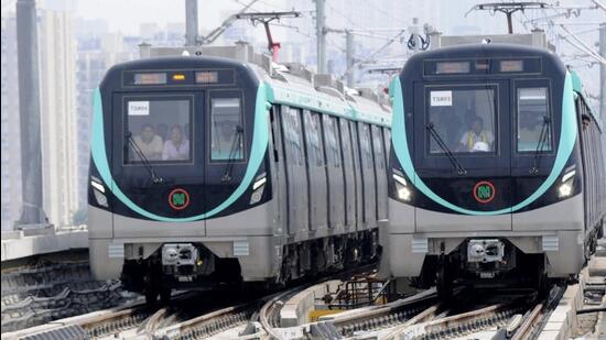The elevated corridor, which will connect Sector 61 with Greater Noida West Sector 4, will have five stations and is expected to improve connectivity for residents of Greater Noida West. (HT Archive)