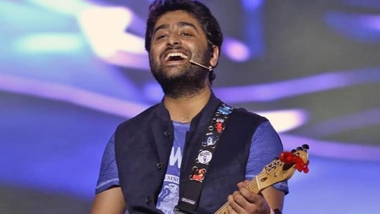 Arijit Singh doesn’t care about losing fans for calling uniformed personnel ‘goons’: ‘Delete my playlist’ Arijit Singh doesn’t care about losing fans for calling uniformed personnel ‘goons’: ‘Delete my playlist’