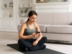 The New York Times investigation reveals a surge in AI-generated wellness influencers used to market health supplements through deceptive social media ads. (Freepik)
