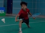 Around 600 shuttlers continued their quest for top honours at Shastri Hall, Guru Nanak Stadium. (Manish/HT)
