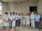 The collective effort raised nearly  <span class='webrupee'>₹</span>3.3 lakh, which was handed over to the family through cheques. (HT File)