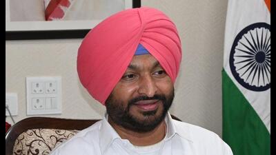 Union minister of state for railways Ravneet Singh Bittu on Thursday wrote to Punjab chief minister Bhagwant Mann, seeking his intervention for early resolution of issues pending with the state government that are delaying several critical railway infrastructure projects across the state. Union minister of state for railways Ravneet Singh Bittu on Thursday wrote to Punjab chief minister Bhagwant Mann, seeking his intervention for early resolution of issues pending with the state government that are delaying several critical railway infrastructure projects across the state.