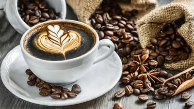 After four cups, heart failure risk may start to climb. The outer limit for most adults is 400 mg of caffeine — about five cups. (Unsplash) After four cups, heart failure risk may start to climb. The outer limit for most adults is 400 mg of caffeine — about five cups. (Unsplash)