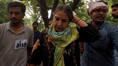 Shabama Azmi was also part of the march on Monday at Jantar Mantar. 