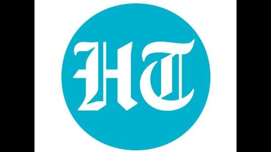CBI nabs IRCTC official, hospitality firm director in <span class='webrupee'>₹</span>3.98L bribery case