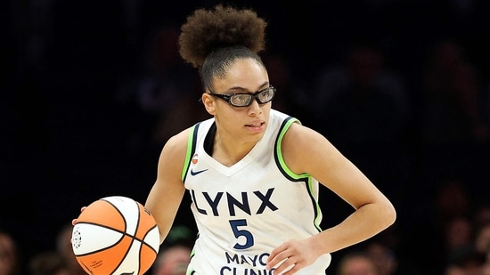Olivia Miles brings her season totals to 503 points and 155 assists through 26 games.