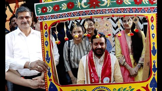 Chief minister Nayab Singh Saini at Dada Lakhmichand State University of Performing and Visual Arts (DLCSUPVA) in Rohtak. (Manoj Dhaka/HT)