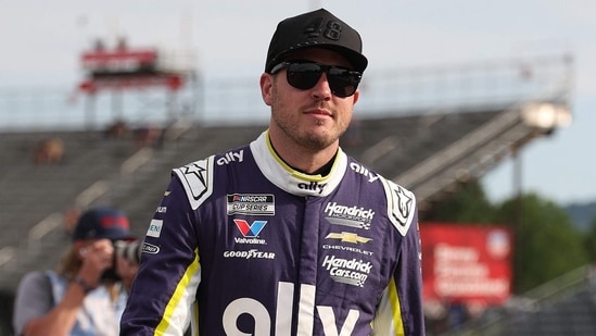 Alex Bowman intends to retire from full-time Cup Series racing after 2027 campaign