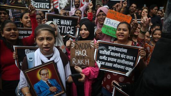 The Mumbai police have till now registered 16 FIRs against protesting students for alleged unlawful assembly and other offences under the Bharatiya Nyaya Sanhita and the Maharashtra Police Act (Praful Gangurde/HT Photo)