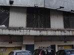 Having remained defunct for several years, PMC standing committee approves proposal to appoint contractor to remove the multi-level mechanical parking system at Chhatrapati Sambhaji Park. (HT FILE)